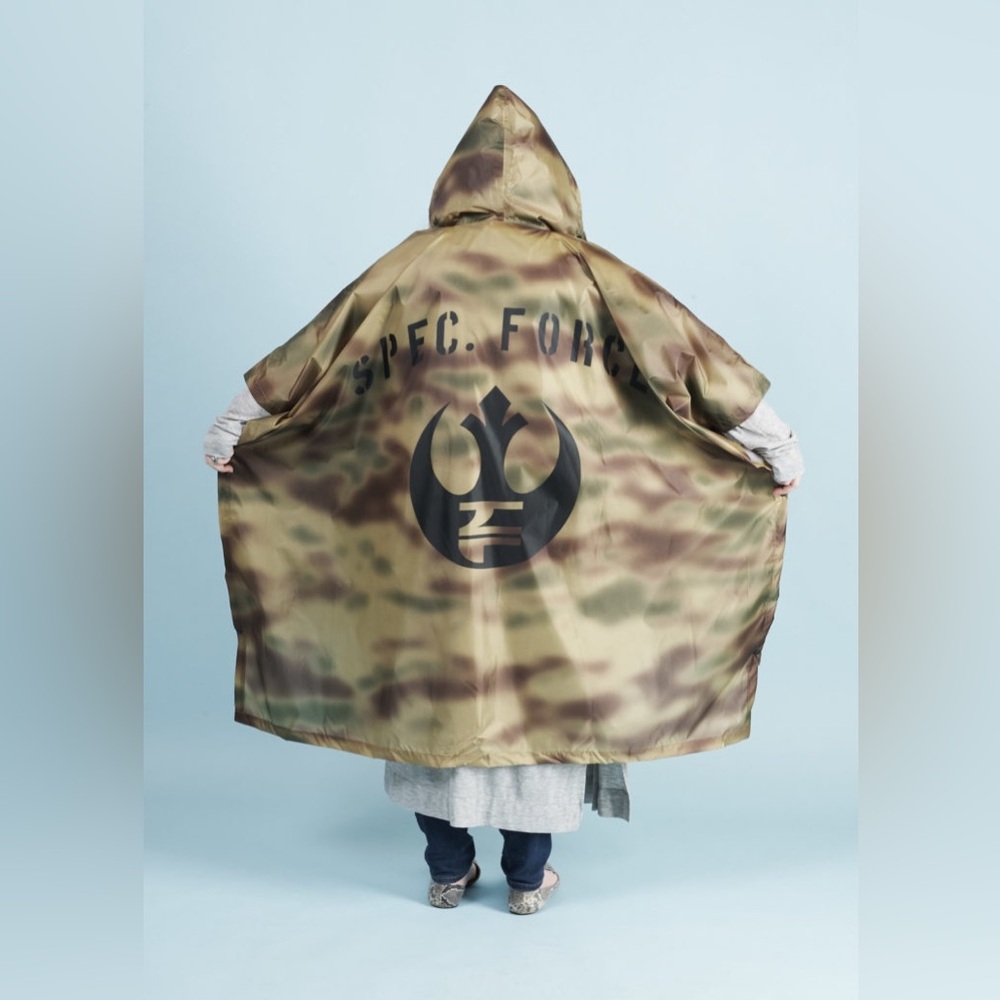 Star Wars Green and Brown Camouflage Cape